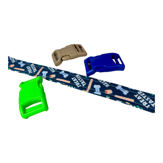 Treat Taster Dog collar, handmade side release dog collar, adjustable and washable (Blue Bones Treat Taster)