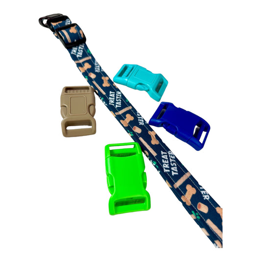 Treat Taster Dog collar, handmade side release dog collar, adjustable and washable (Green Paws Treat Taster)