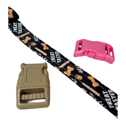 Treat Taster Dog collar, handmade side release dog collar, adjustable and washable (Pink Paws Treat Taster)