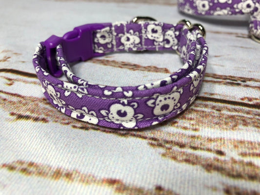 Dog Collar, girl dog collar, purple floral dog collar, adjustable collar, buckle dog collar, purple flowers, purple, floral, purple floral print