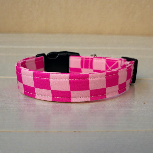 Pink retro checkered Handmade dog collar, adjustable side release, Handmade Pet Collar with Heavy-Duty Webbing, washable fabric,