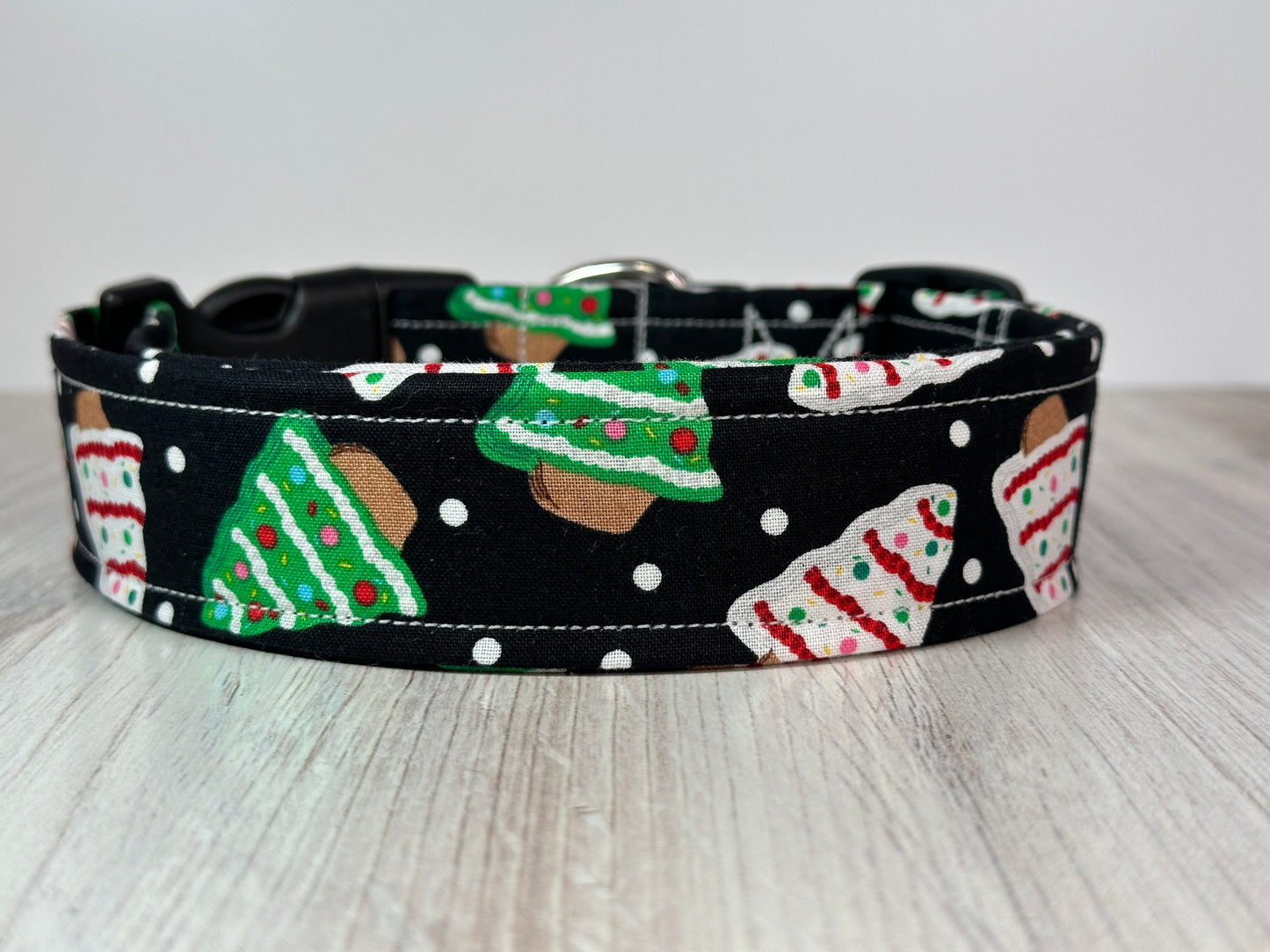 Christmas snack cake, food Dog collar, handmade side release dog collar