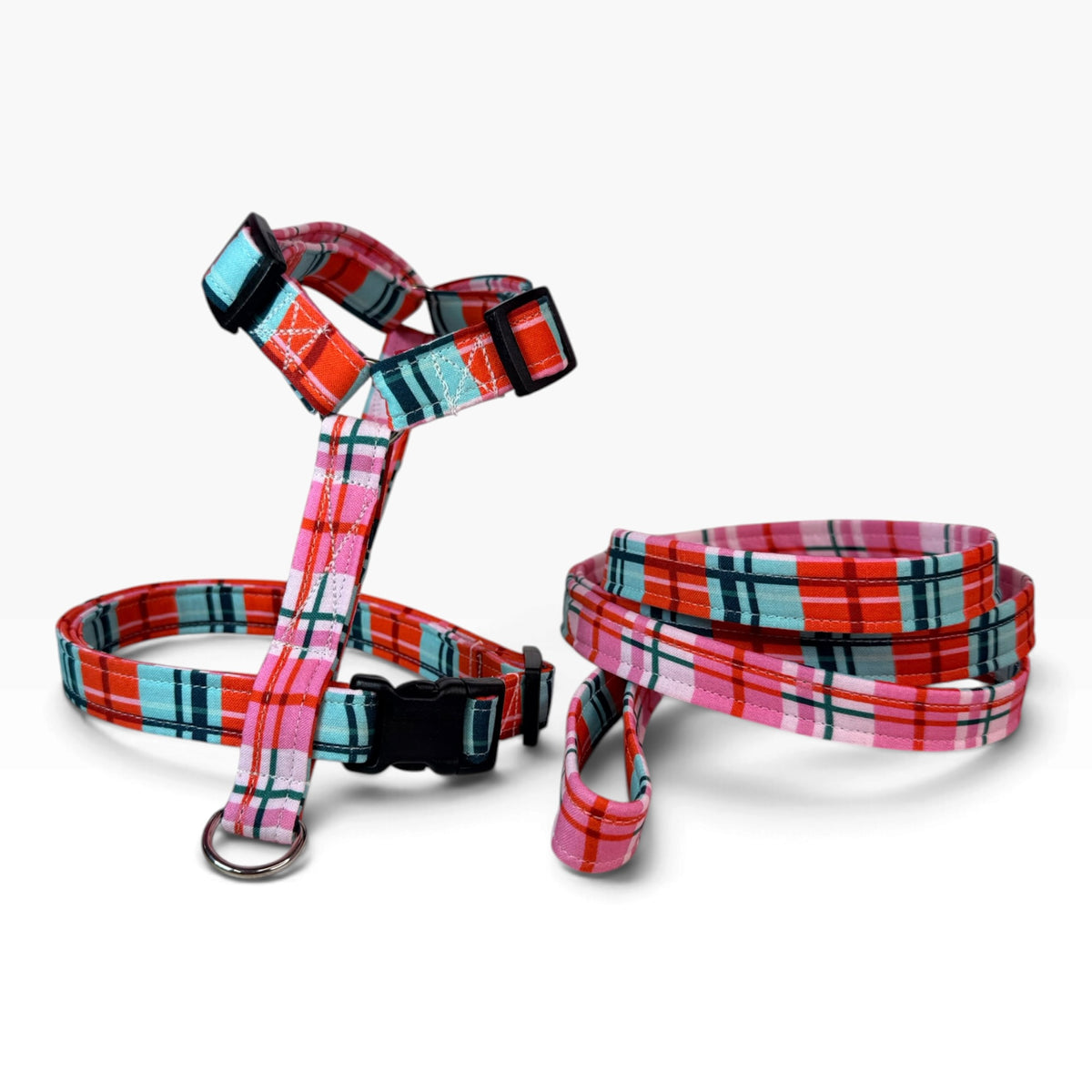 Christmas Present Plaid Handmade Dog harness, Standard roman harness or Step in harness. With or without matching leash