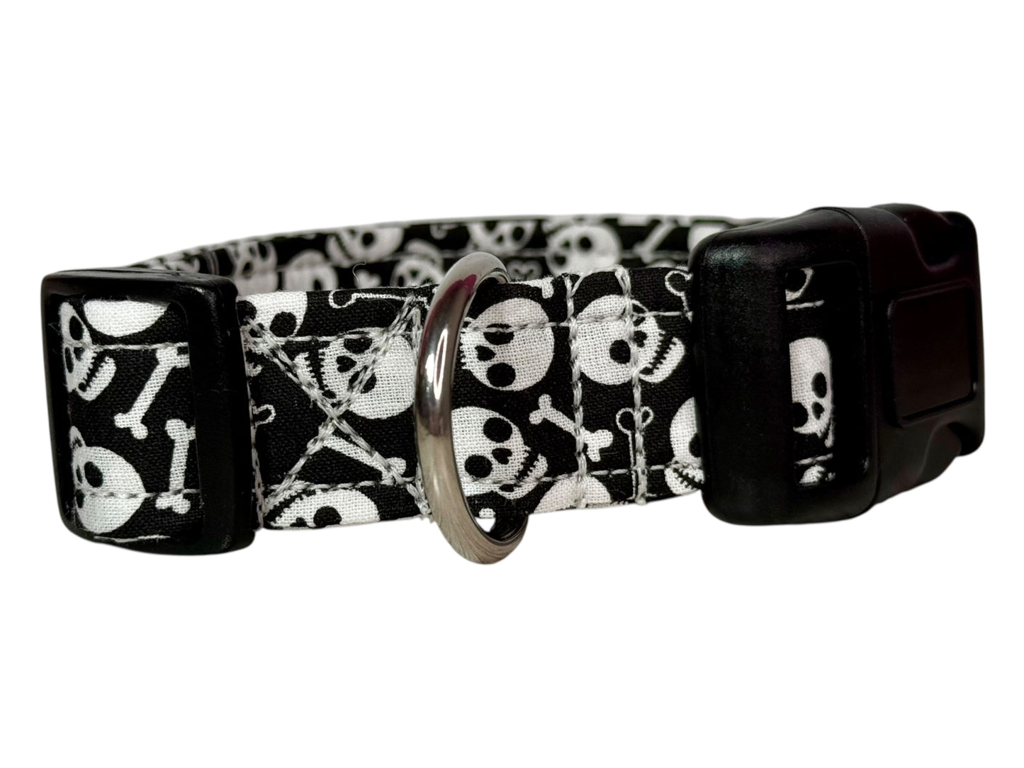 Skulls Halloween Handmade dog collar: Adjustable side release, washable cotton fabric, webbing core, customizable hardware