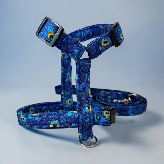 Peacock Feather Dog harness, Standard roman harness or Step in harness. With or without matching leash