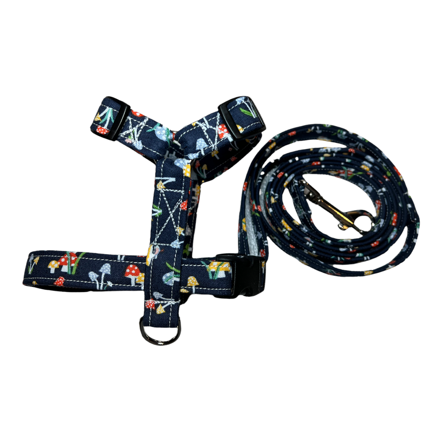 Mushroom dog harness and leash set, pet harness and matching leash, dog harness and matching leash, standard roman harness, step in harness, pet harness