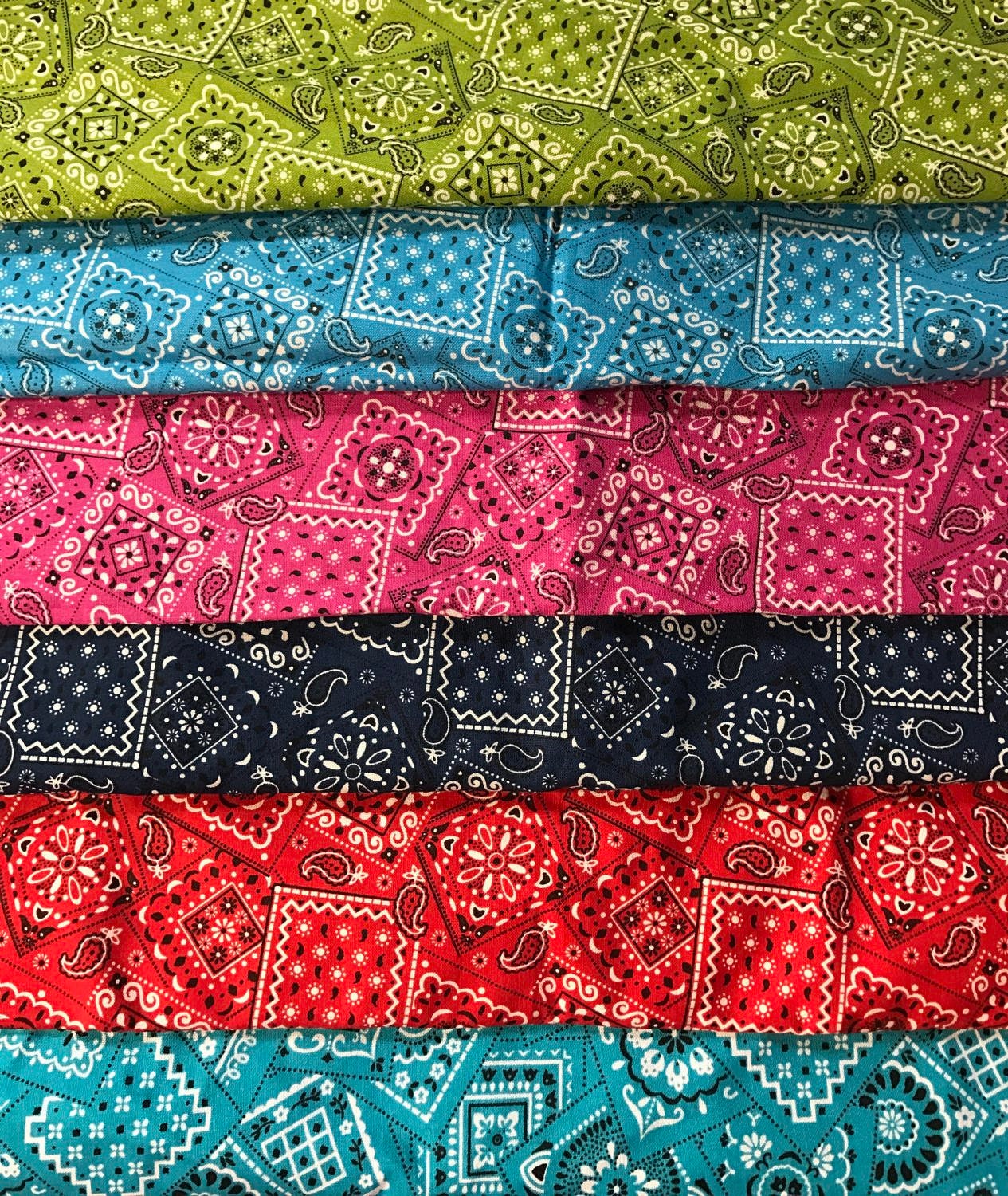 Bandana Dog Collar, girl dog collar, boy dog collar, dog collar, adjustable collar, buckle dog collar, nylon collar, bandana, handkerchief