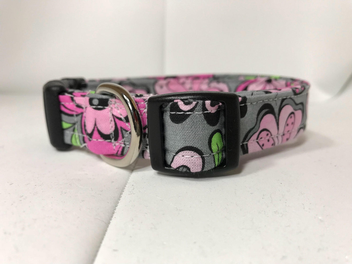 Dog Collar, girl dog collar, floral dog  collar, martingale, adjustable collar, buckle dog collar, pink, flowers, gray, grey, pink flowers