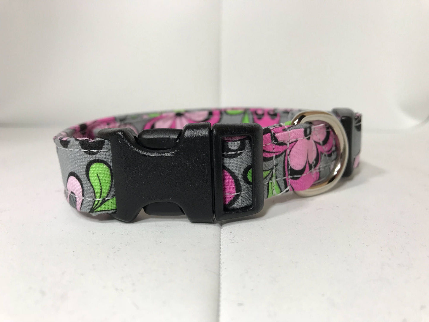 Dog Collar, girl dog collar, floral dog  collar, martingale, adjustable collar, buckle dog collar, pink, flowers, gray, grey, pink flowers