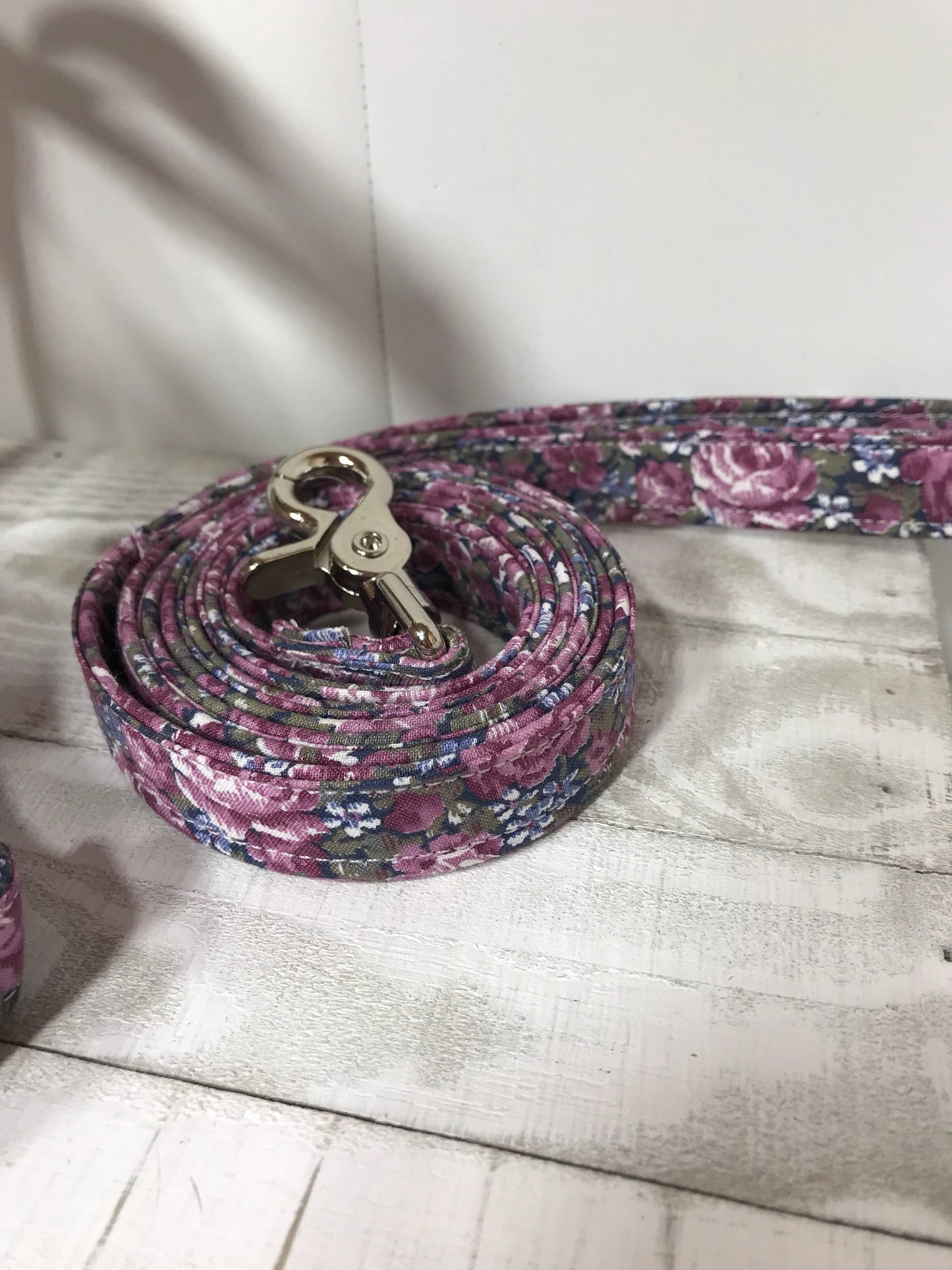 Dog harness, Harness and leash, step in harness, standard harness, dog harness set, dog halter, girl, vintage, purple rose, purple floral
