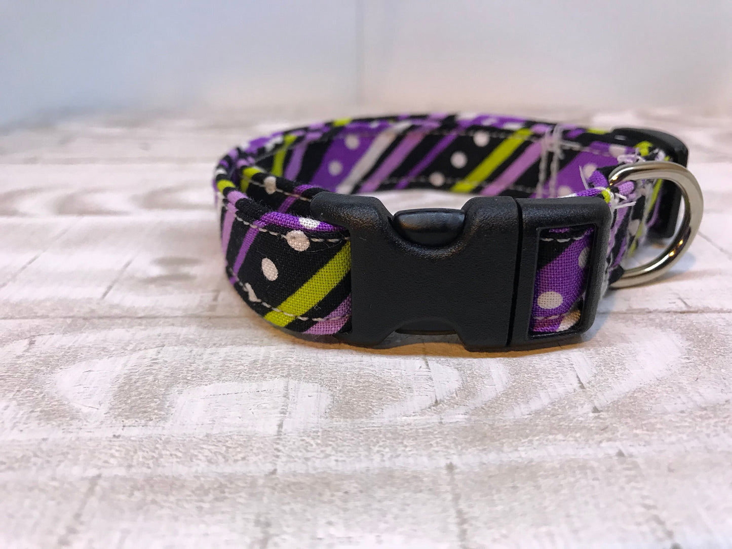 Dog Collar, girl dog collar, boy dog collar, striped collar, adjustable collar, buckle dog collar, purple, green, diagnonal, stripes