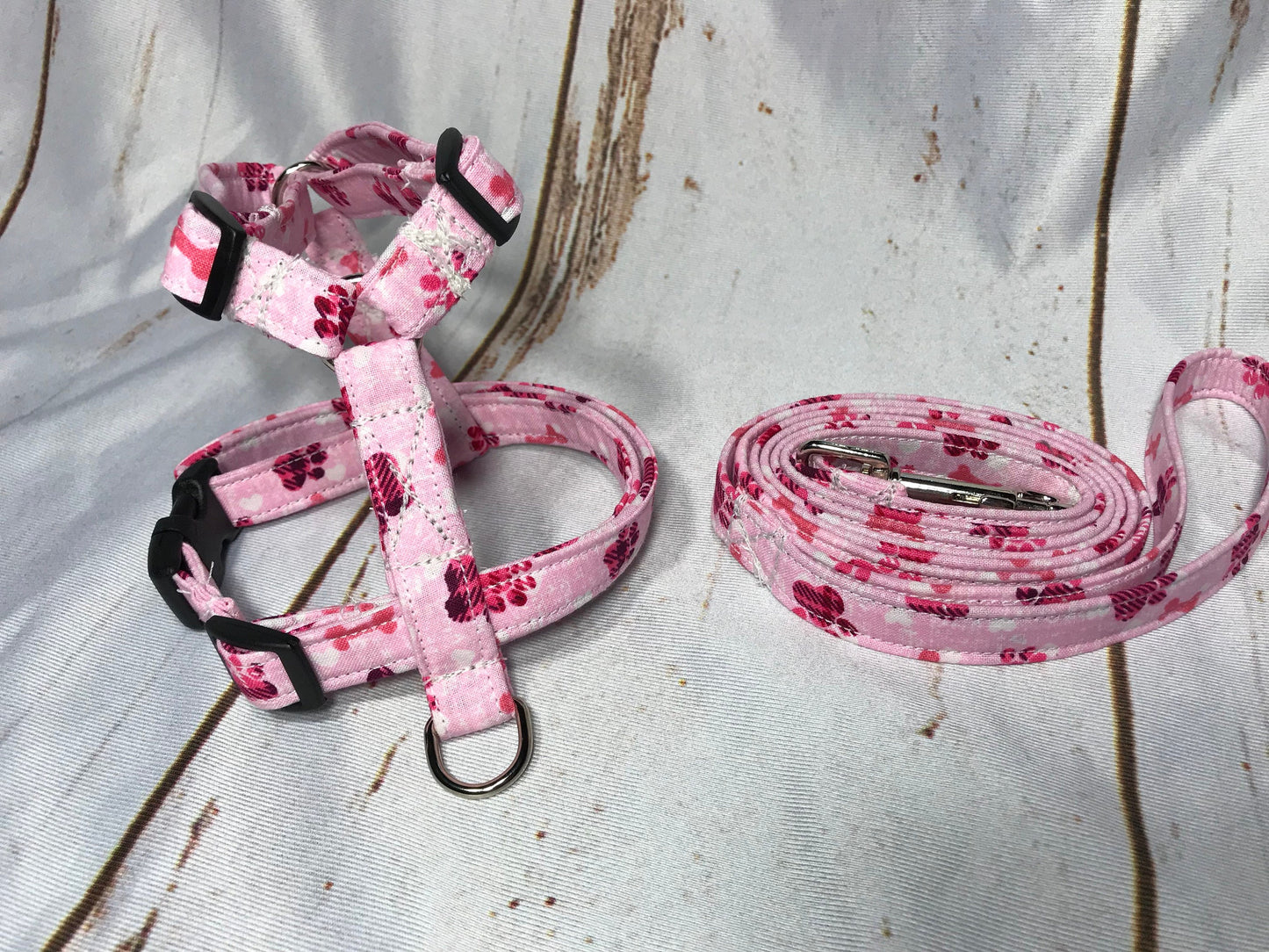 Dog harness, Harness and leash, step in harness, standard harness, dog halter, dog harness set, dog harness girl, pink, plaid, paws, hearts