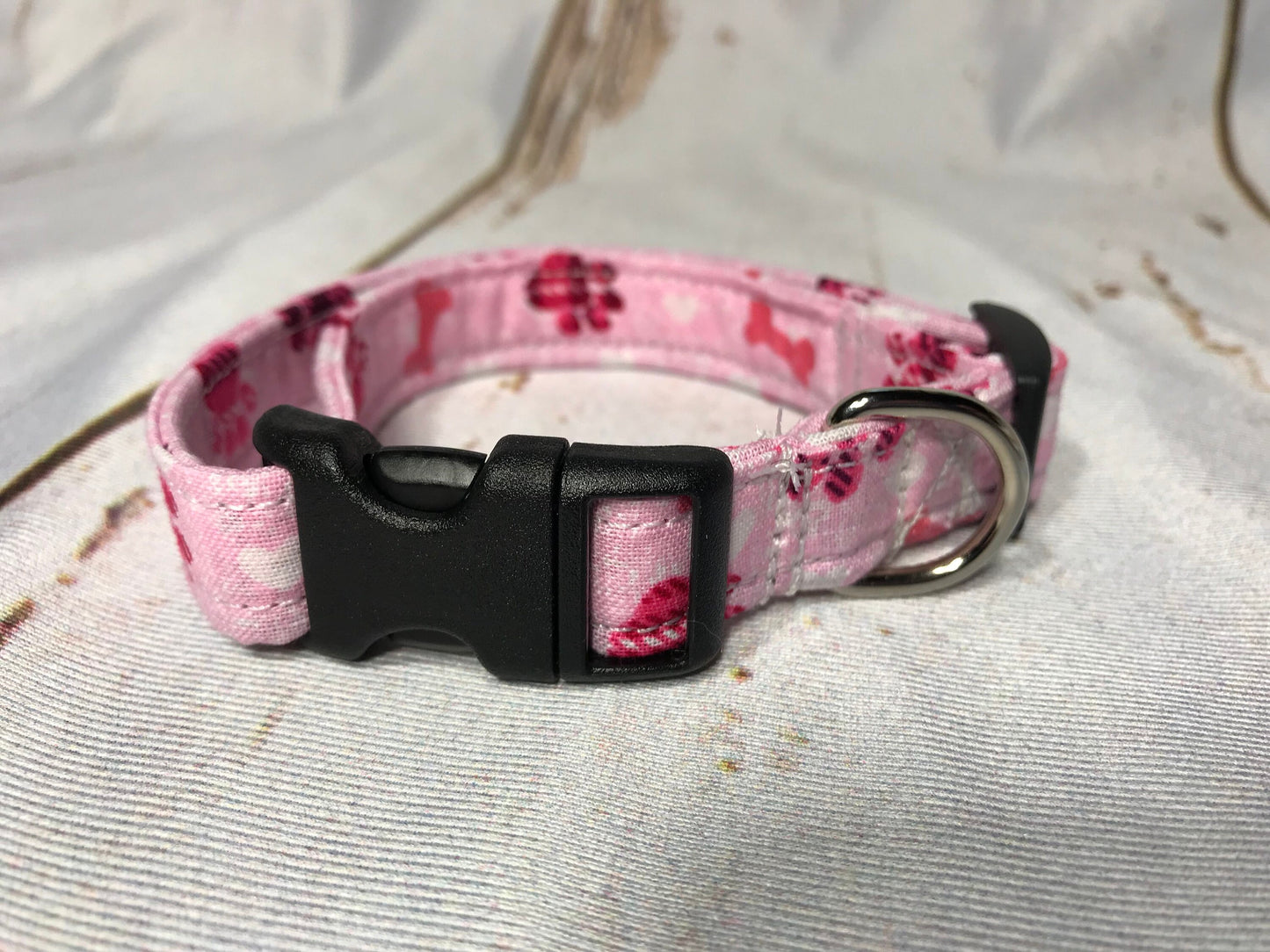 Dog Collar, girl dog collar, pink paw dog collar, martingale, adjustable collar, buckle dog collar,  pink, plaid, paws, pink dog collar
