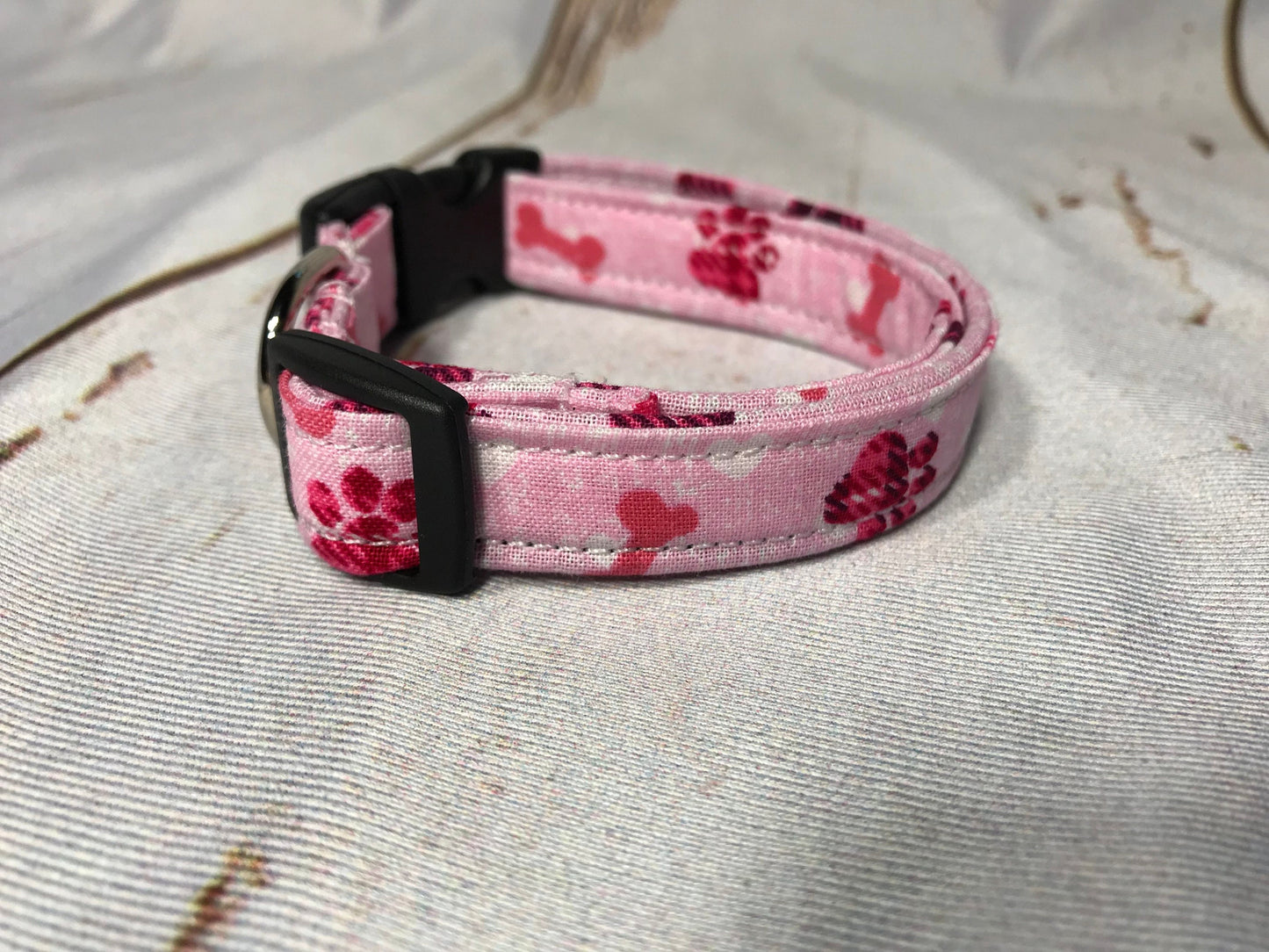 Dog Collar, girl dog collar, pink paw dog collar, martingale, adjustable collar, buckle dog collar,  pink, plaid, paws, pink dog collar
