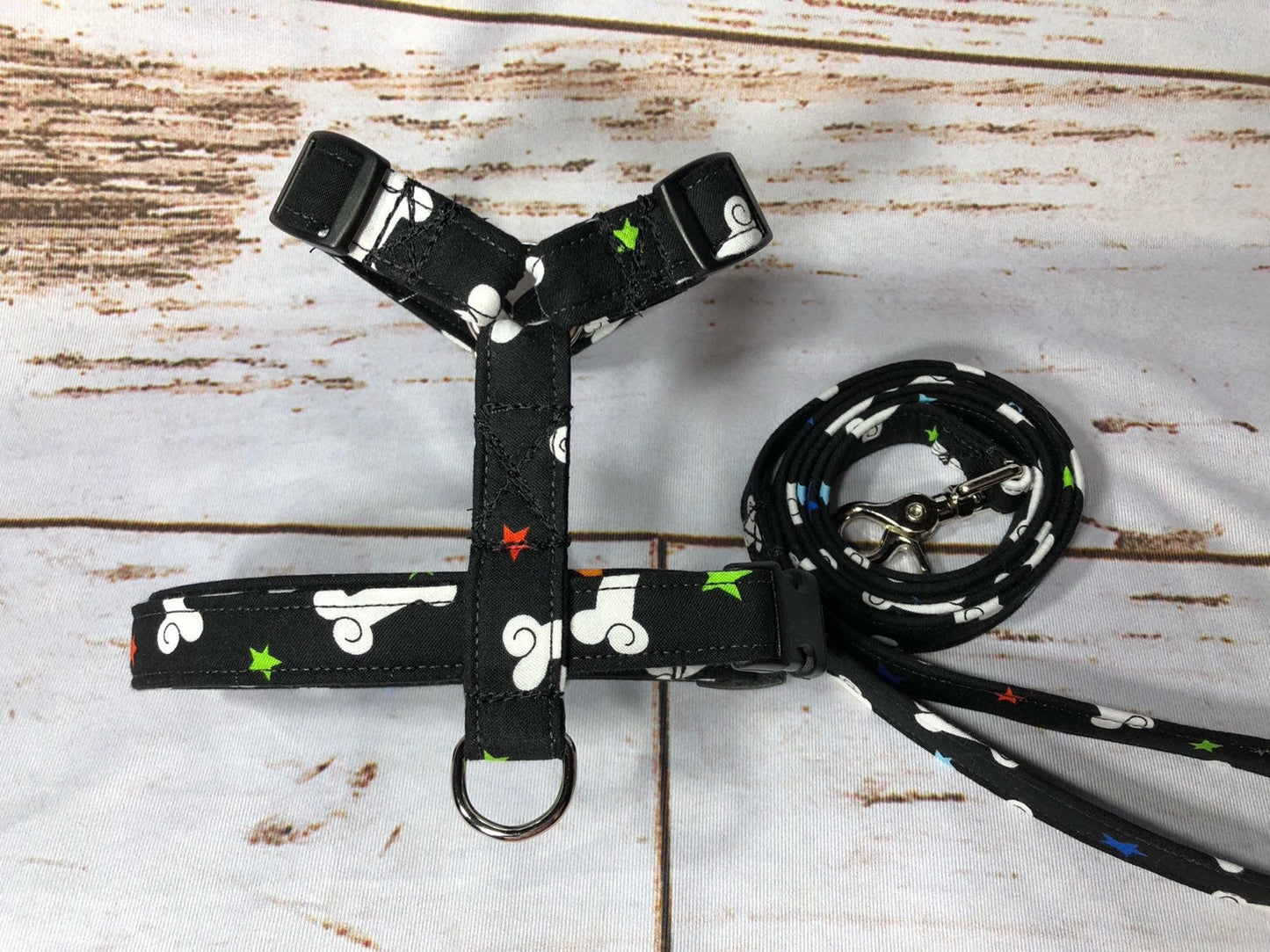 Dog harness, Harness and leash, step in harness, standard harness, adjustable harness, leash,  boy dog harness, bones, stars on black