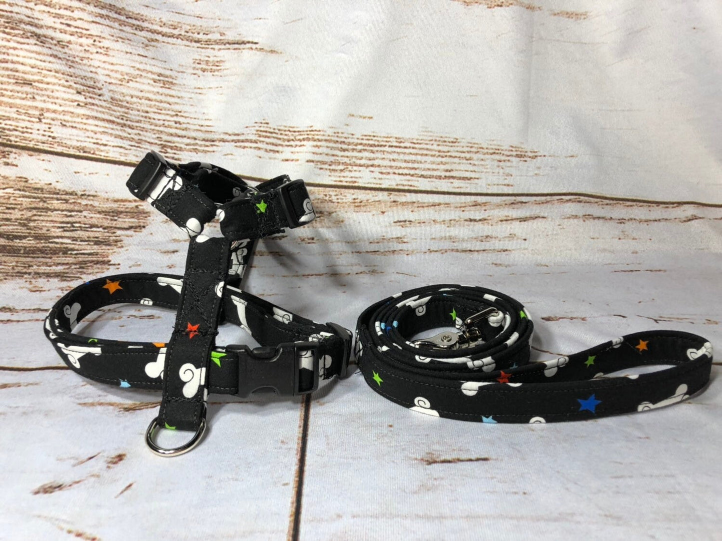 Dog harness, Harness and leash, step in harness, standard harness, adjustable harness, leash,  boy dog harness, bones, stars on black