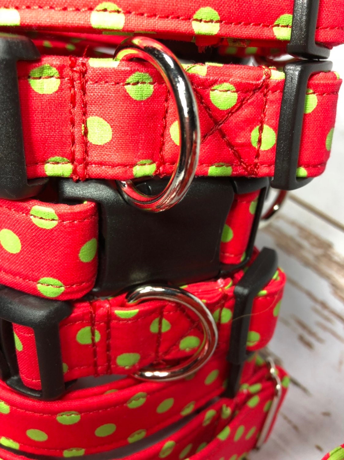 Dog Collar, adjustable dog collar, side release dog collar,  holiday dog collar, Christmas dog collar, red and green polka dot, Christmas