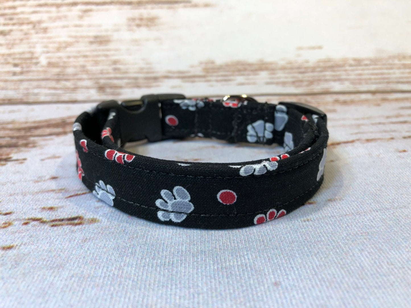 Dog Collar, boy dog collar, martingale collar, adjustable collar, buckle dog collar, paw prints, black, paws, gray, red, paw print