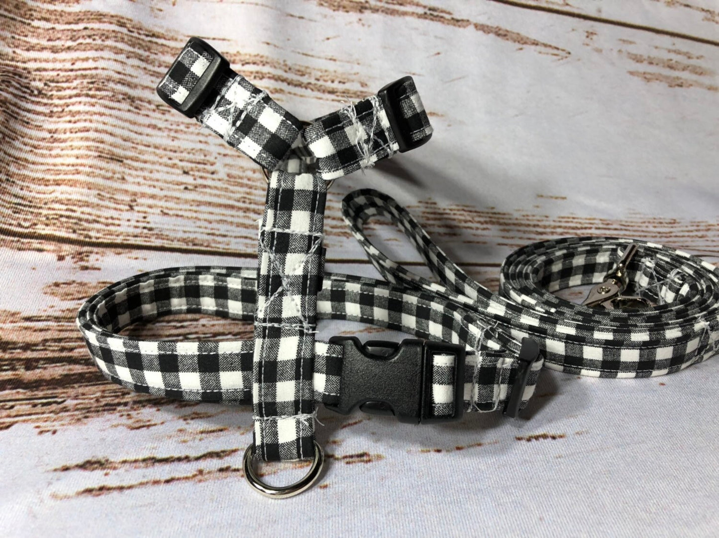 Dog harness, Harness leash set, matching leash, step in harness, standard harness, plaid dog harness, buffalo plaid harness, buffalo check,