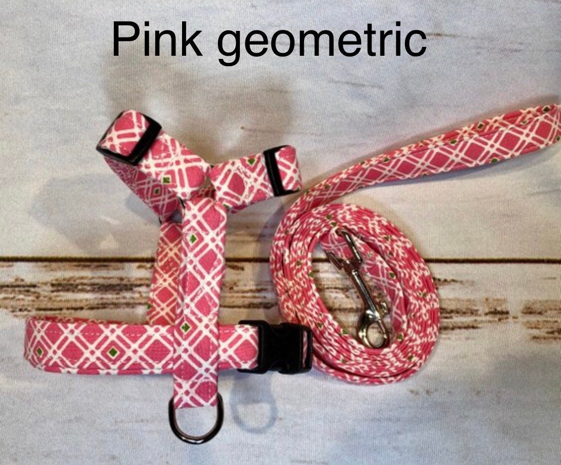 Dog harness, Harness and leash, girl dog harness, dog halter, leash, step in harness, standard harness, dog harness set, pink plaid, pink