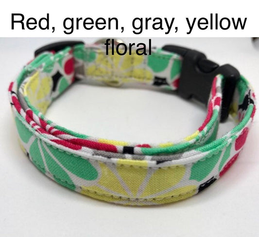 Floral dog collar, girl dog collar, adjustable collar, washable collar, side release, mint green, yellow, red, flowers, fabric dog collar