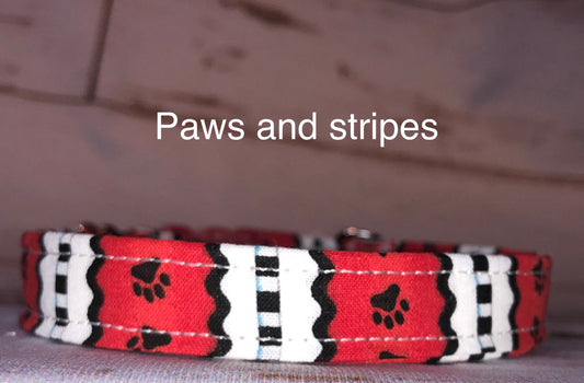 Dog Collar, dog collar unisex, fabric dog collar, striped dog collar, adjustable collar, buckle dog collar, dog collar paws, red dog collar