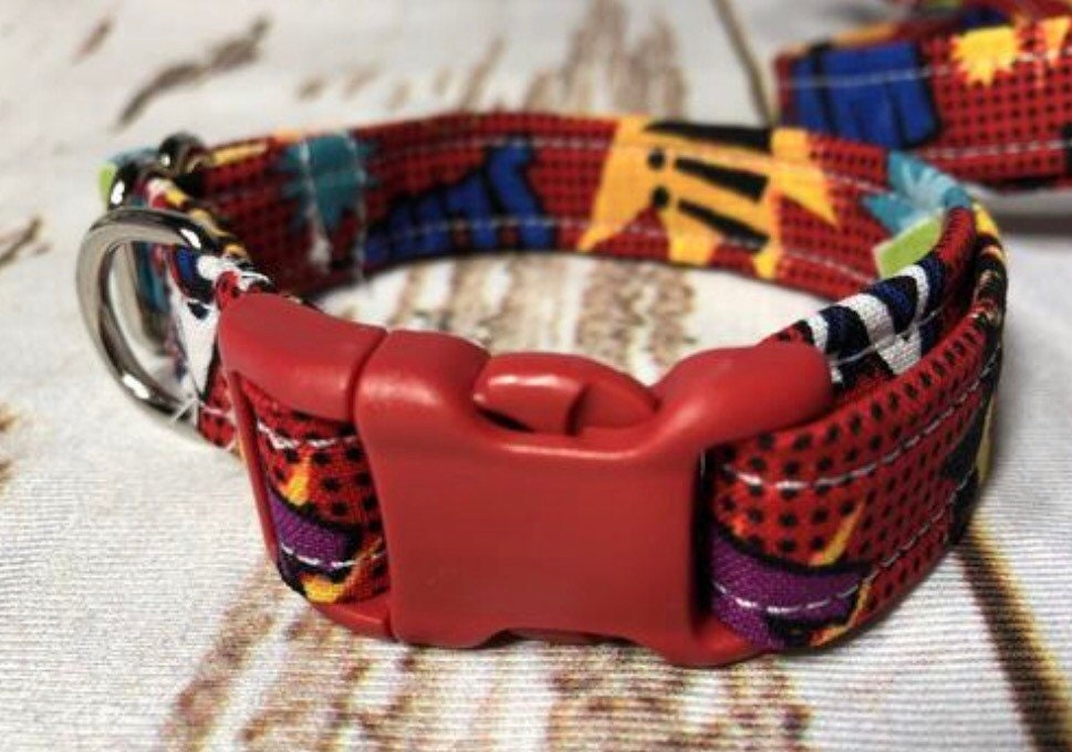 Comic book dog collar, red dog collar, adjustable dog collar, side release collar, fabric dog collar, washable, red, comic book theme