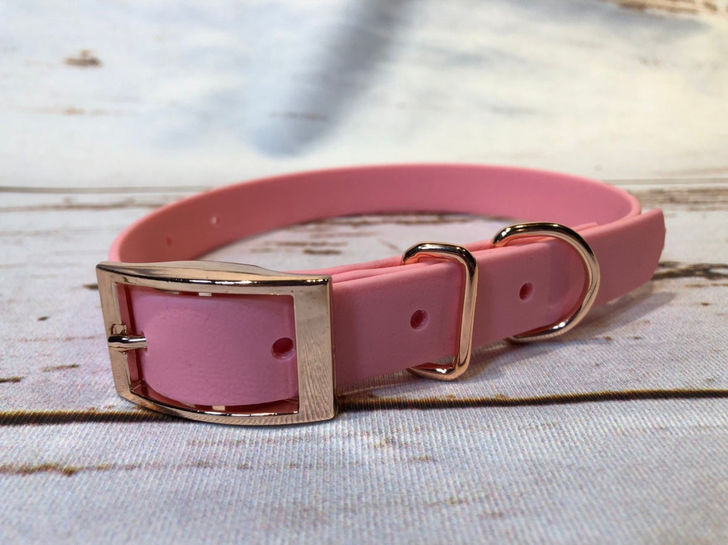 Biothane dog collar, pink dog collar, dog collar, buckle dog collar, waterproof collar, pink, rose gold hardware, dog collar girl