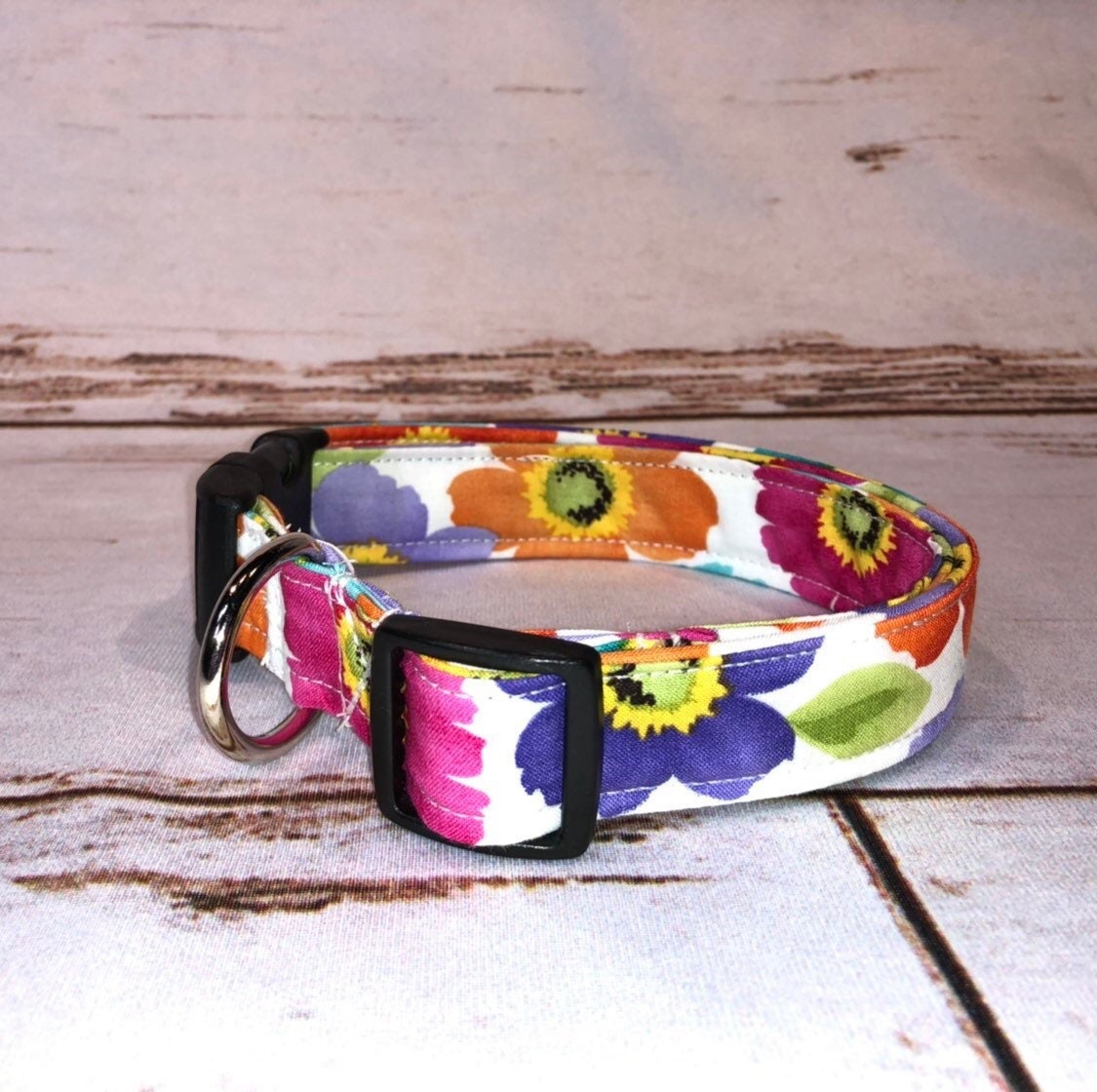 Dog Collar, fabric dog collar, floral dog collar, adjustable collar, buckle dog collar, dog collar girl, martingale, floral collar, flowers