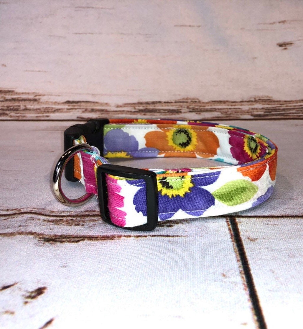 Dog Collar, fabric dog collar, floral dog collar, adjustable collar, buckle dog collar, dog collar girl, martingale, floral collar, flowers