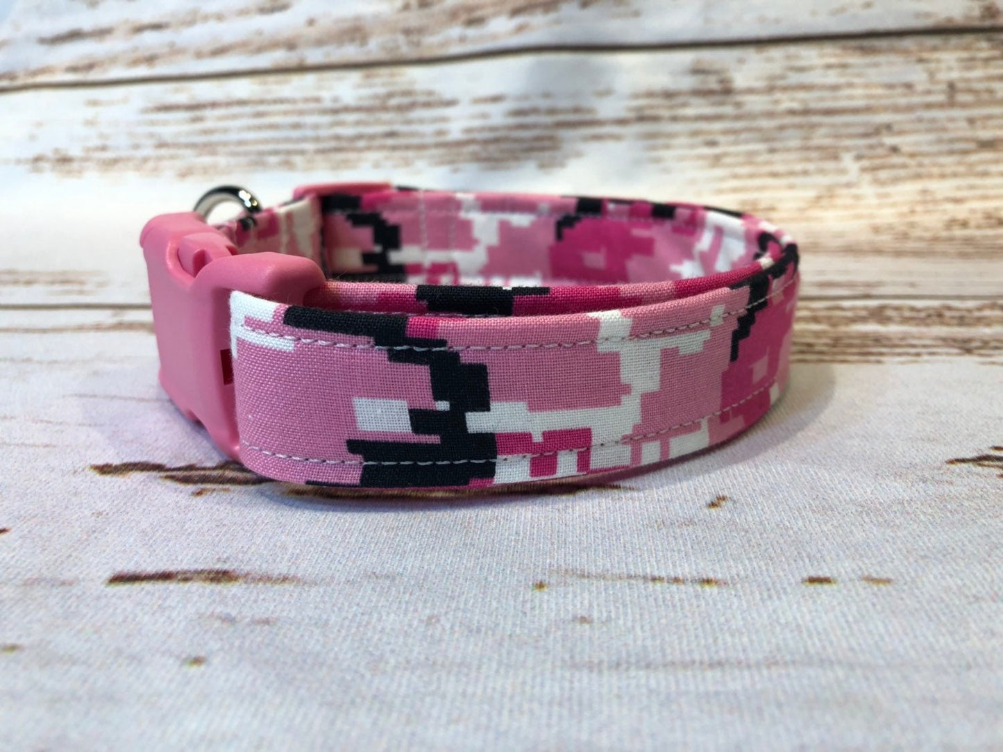 Dog Collar, fabric dog collar, camouflage dog collar, adjustable collar, nylon dog collar, pink camouflage collar, pink camo, pink, camouflage