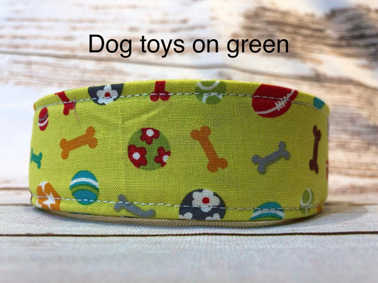 Dog toy dog collar, green dog collar, funny dog collar, side release collar, adjustable dog collar, fabric dog collar, washable, green, boy