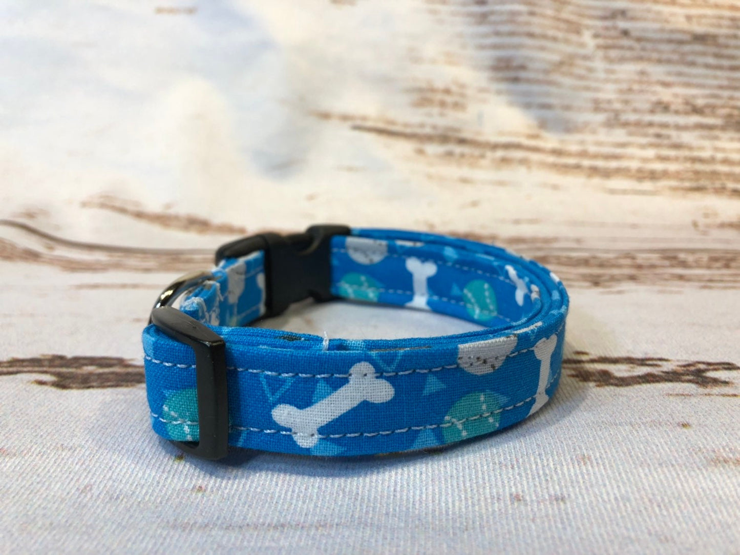 Dog Collar, blue dog collar, boy dog collar, martingale collar, adjustable collar, nylon collar, buckle dog collar, ball, bones, blue