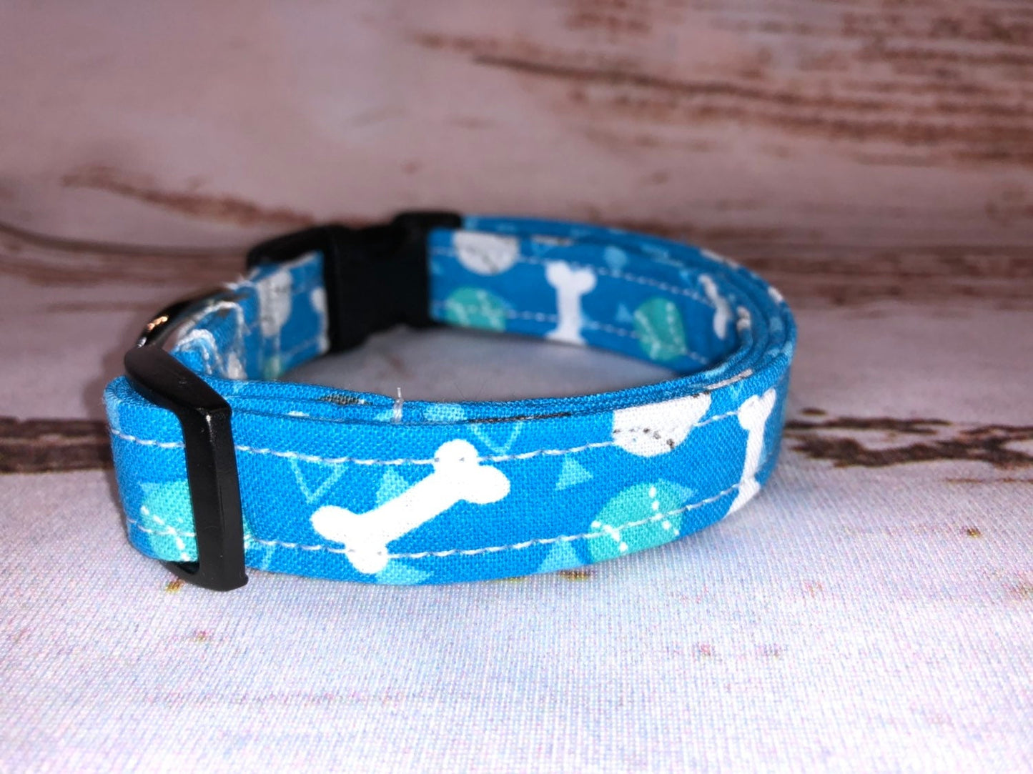 Dog Collar, blue dog collar, boy dog collar, martingale collar, adjustable collar, nylon collar, buckle dog collar, ball, bones, blue
