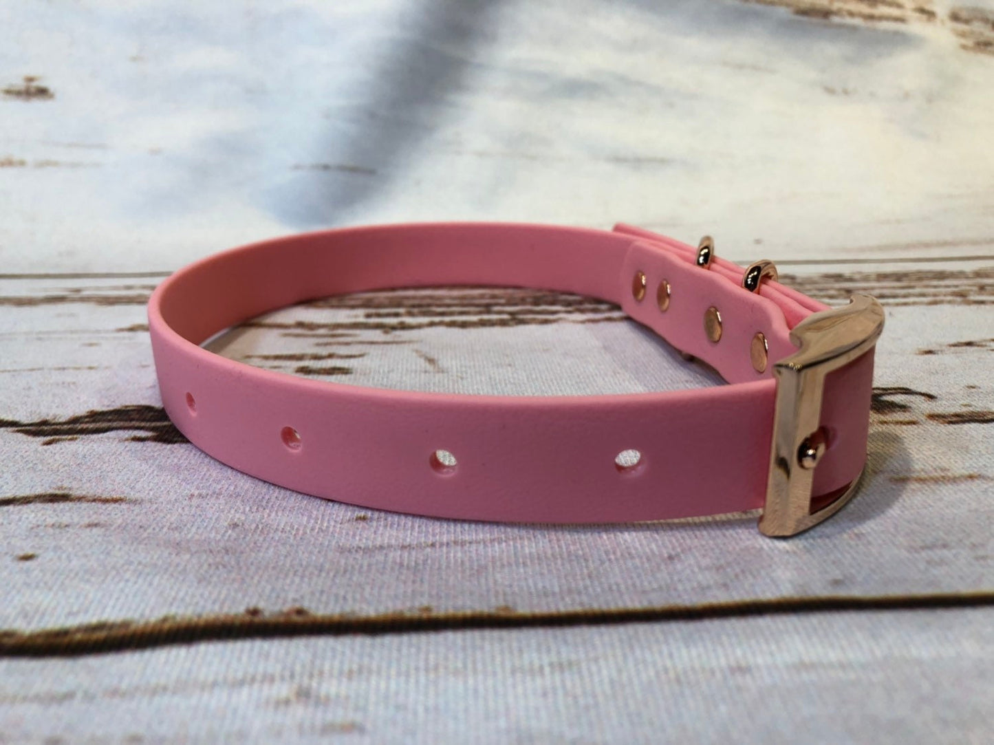 Biothane dog collar, pink dog collar, dog collar, buckle dog collar, waterproof collar, pink, rose gold hardware, dog collar girl