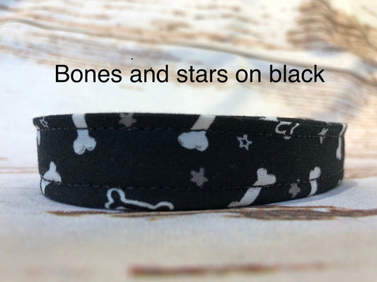 Dog bone dog collar, black dog collar, adjustable collar, fabric dog collar, washable collar, side release collar, dog bones, boy dog collar