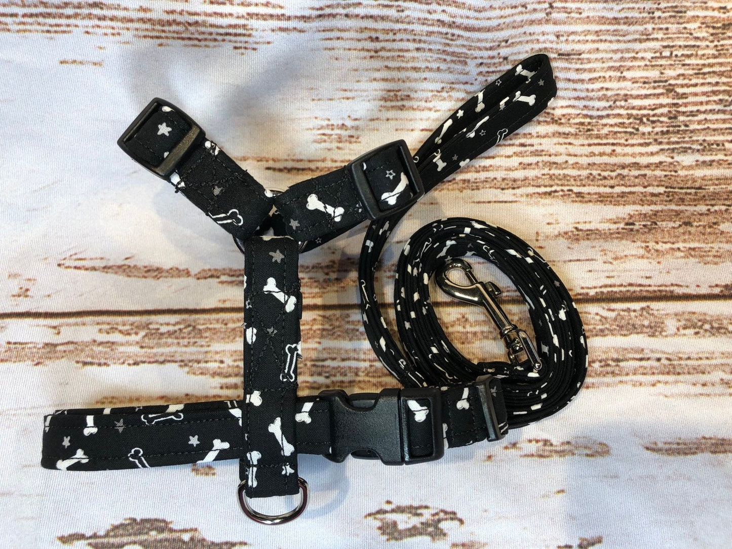 Dog harness, Harness and leash, step in harness, standard harness, boy dog harness, adjustable, dog harness set, black, bones, bone, stars