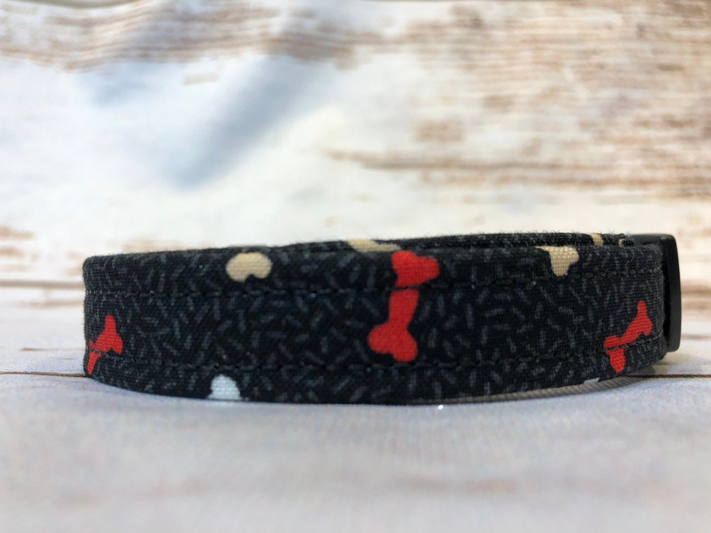 Dog Collar, boy dog collar, girl dog collar, martingale collar, adjustable collar, Buckle dog collar, bones, black collar, bones on black