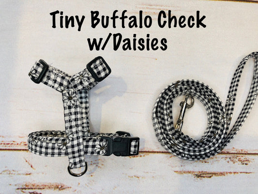 Dog harness, Harness leash set, matching leash, step in harness, standard harness, plaid dog harness, buffalo plaid, buffalo check, plaid,