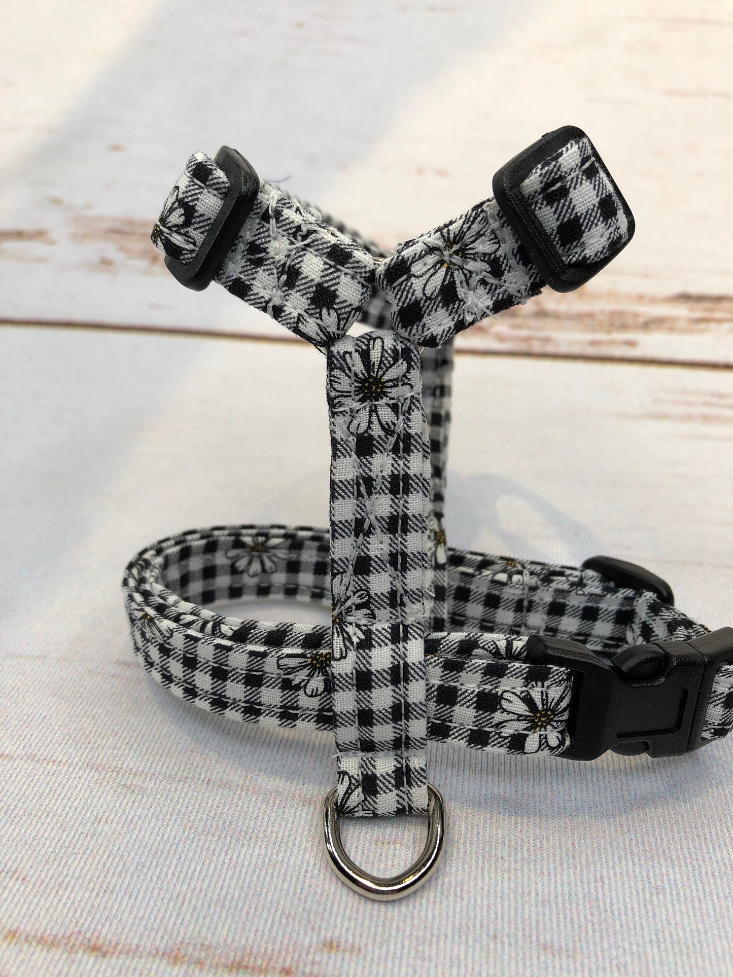 Dog harness, Harness leash set, matching leash, step in harness, standard harness, plaid dog harness, buffalo plaid, buffalo check, plaid,