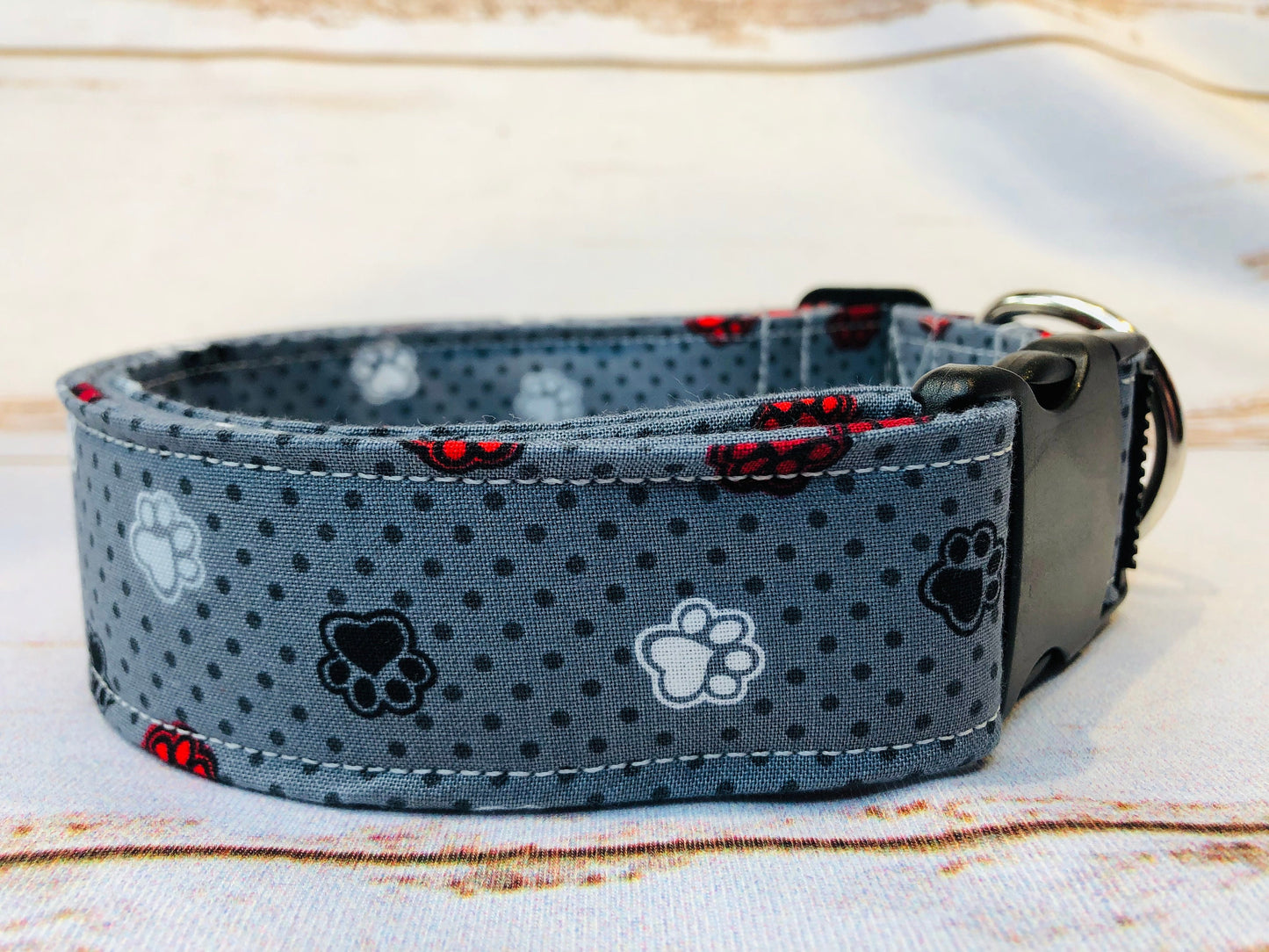 Paws dog collar, gray dog collar, boy dog collar, adjustable collar, washable collar, side release collar, gray, red, white, dog paws, boy
