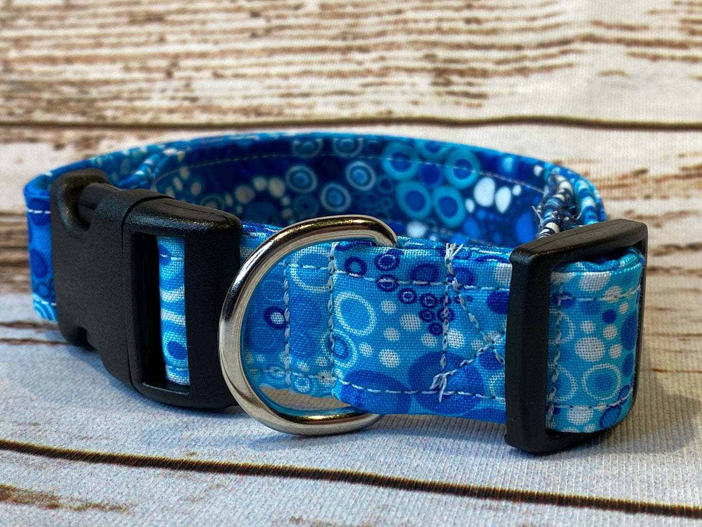 Dog Collar, dog collar girl, dog collar boy, bubble dog collar, adjustable collar, buckle dog collar, bubbles, basic blue, blue dog collar