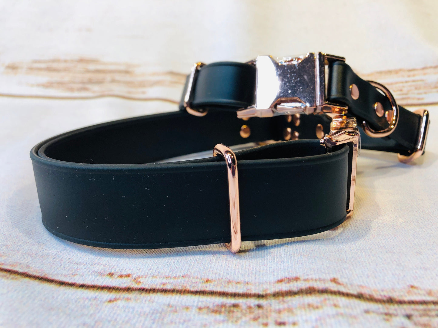 Biothane dog collar, black dog collar, dog collar, buckle dog collar, waterproof collar, Adjustable Biothane Dog Collar, rose gold hardware