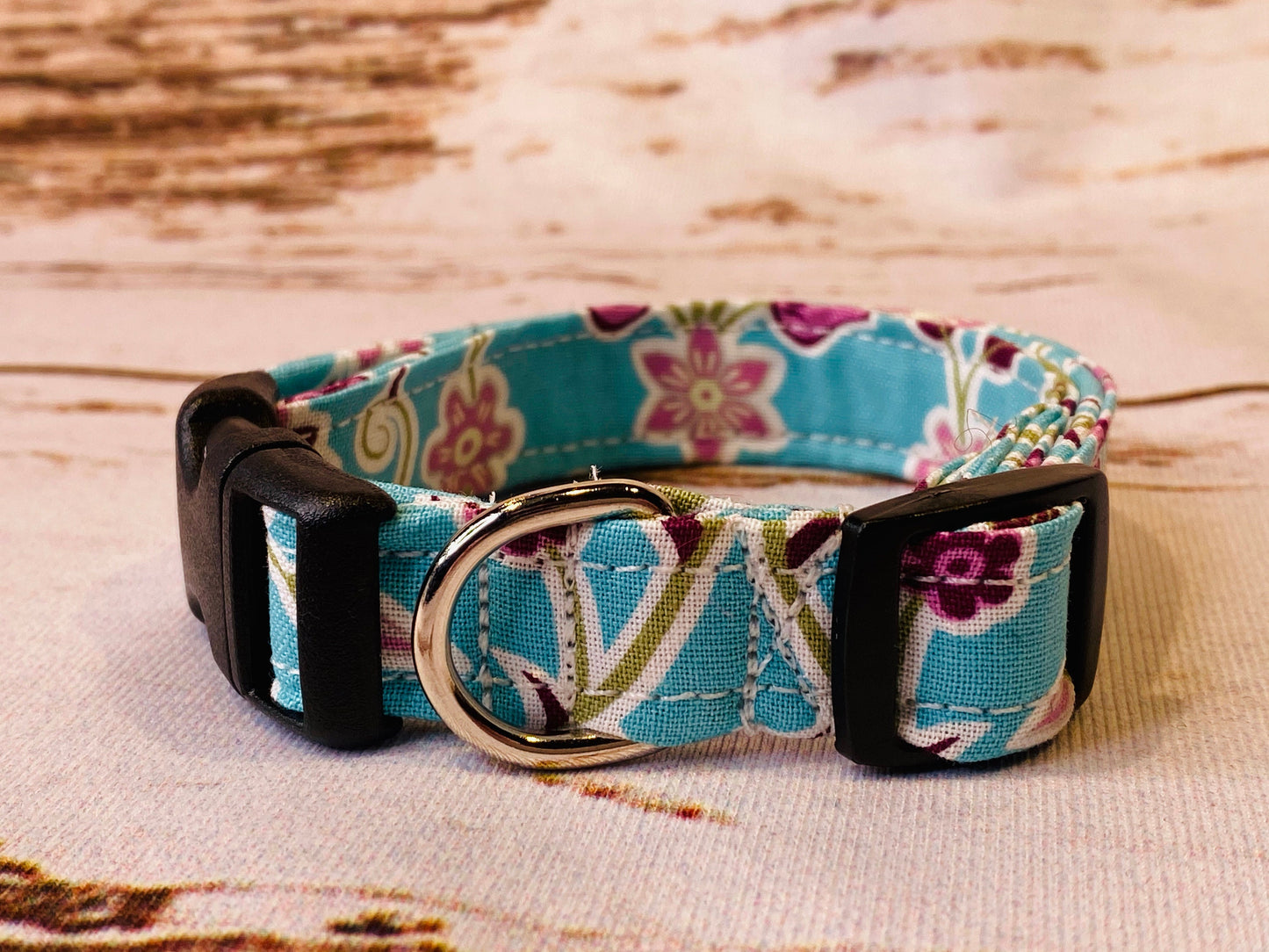 Floral dog collar, blue, purple, girl dog collar, side release dog collar, adjustable collar, fabric dog collar, washable, eco friendly, dog