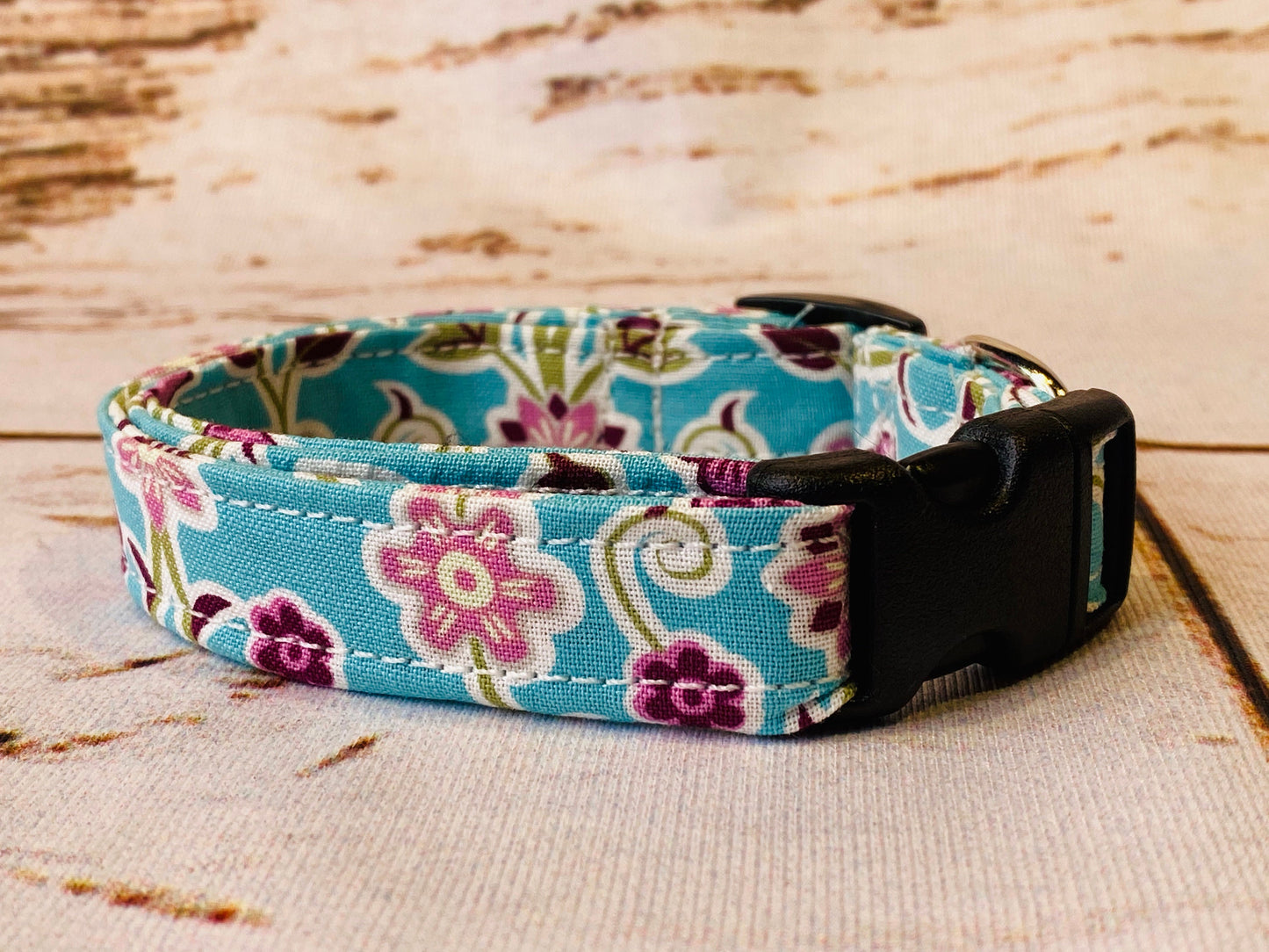 Floral dog collar, blue, purple, girl dog collar, side release dog collar, adjustable collar, fabric dog collar, washable, eco friendly, dog