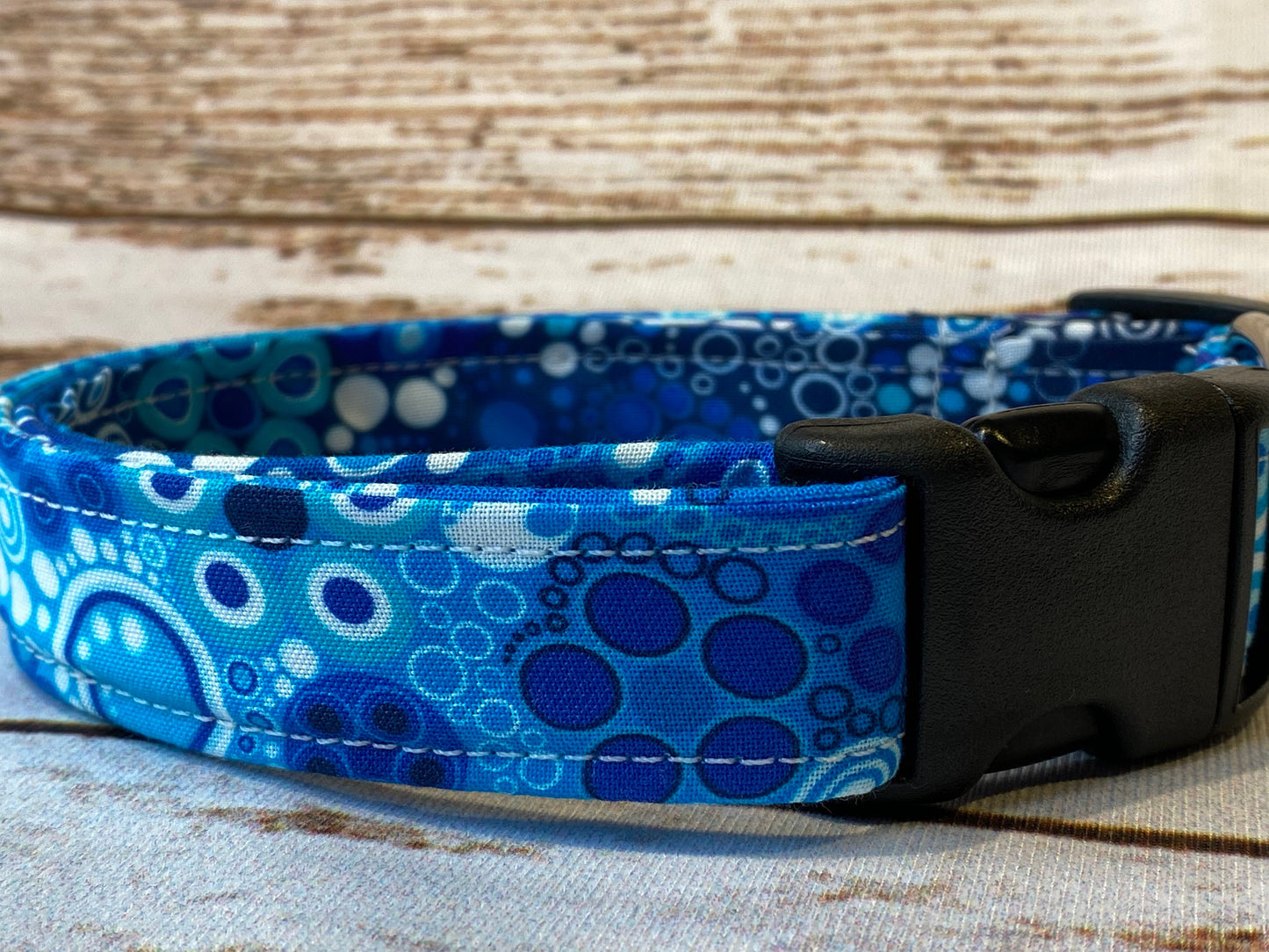Dog Collar, dog collar girl, dog collar boy, bubble dog collar, adjustable collar, buckle dog collar, bubbles, basic blue, blue dog collar