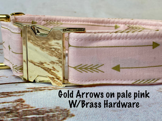 Blush pink arrow dog collar, brass hardware, gold hardware, washable, adjustable, fabric dog collar, dog collar girl, pretty dog collar
