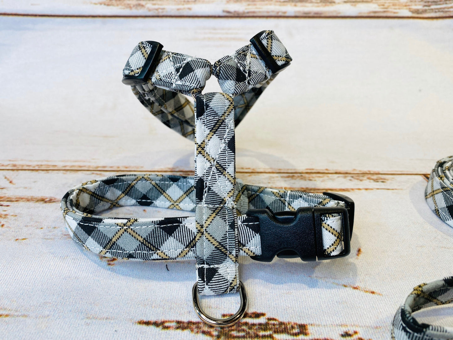 Dog harness, Harness and leash set, matching leash, step in harness, standard harness, plaid dog harness, black and gray plaid, plaid