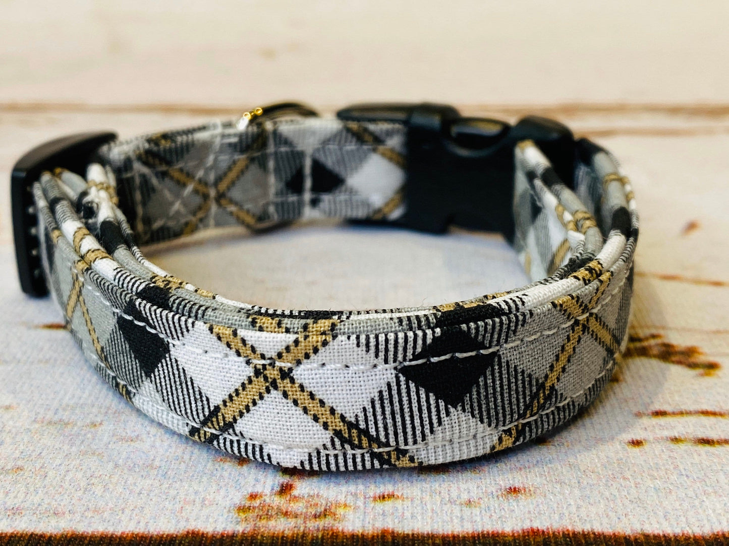 Dog Collar, dog collar girl, dog collar boy, martingale collar, adjustable collar, buckle dog collar, gray and black plaid, plaid dog collar