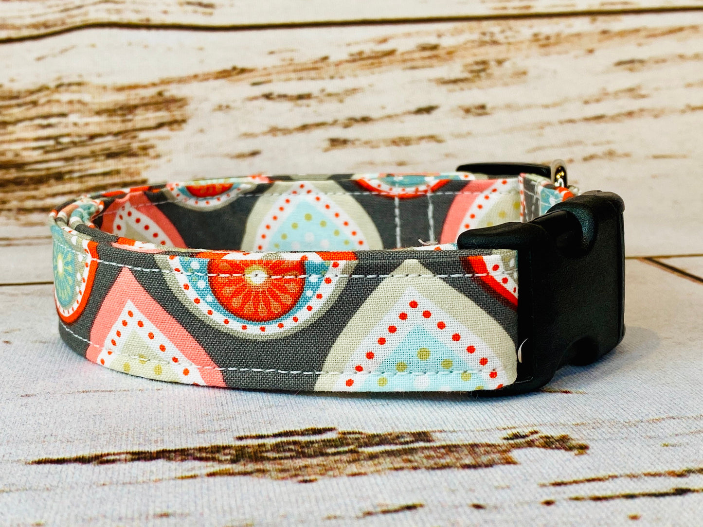 Dog Collar, dog collar girl, dog collar boy, martingale collar, adjustable collar, buckle dog collar, geometric print, gray, orange, teal